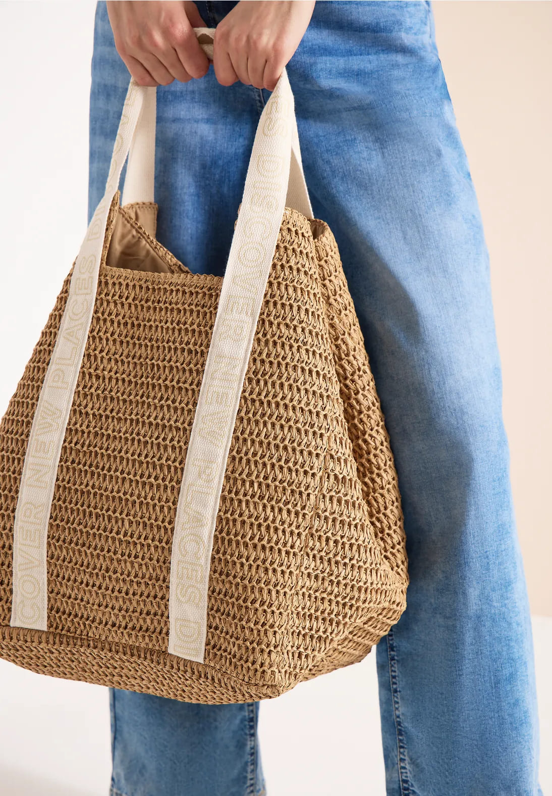 BORSA  - CECIL