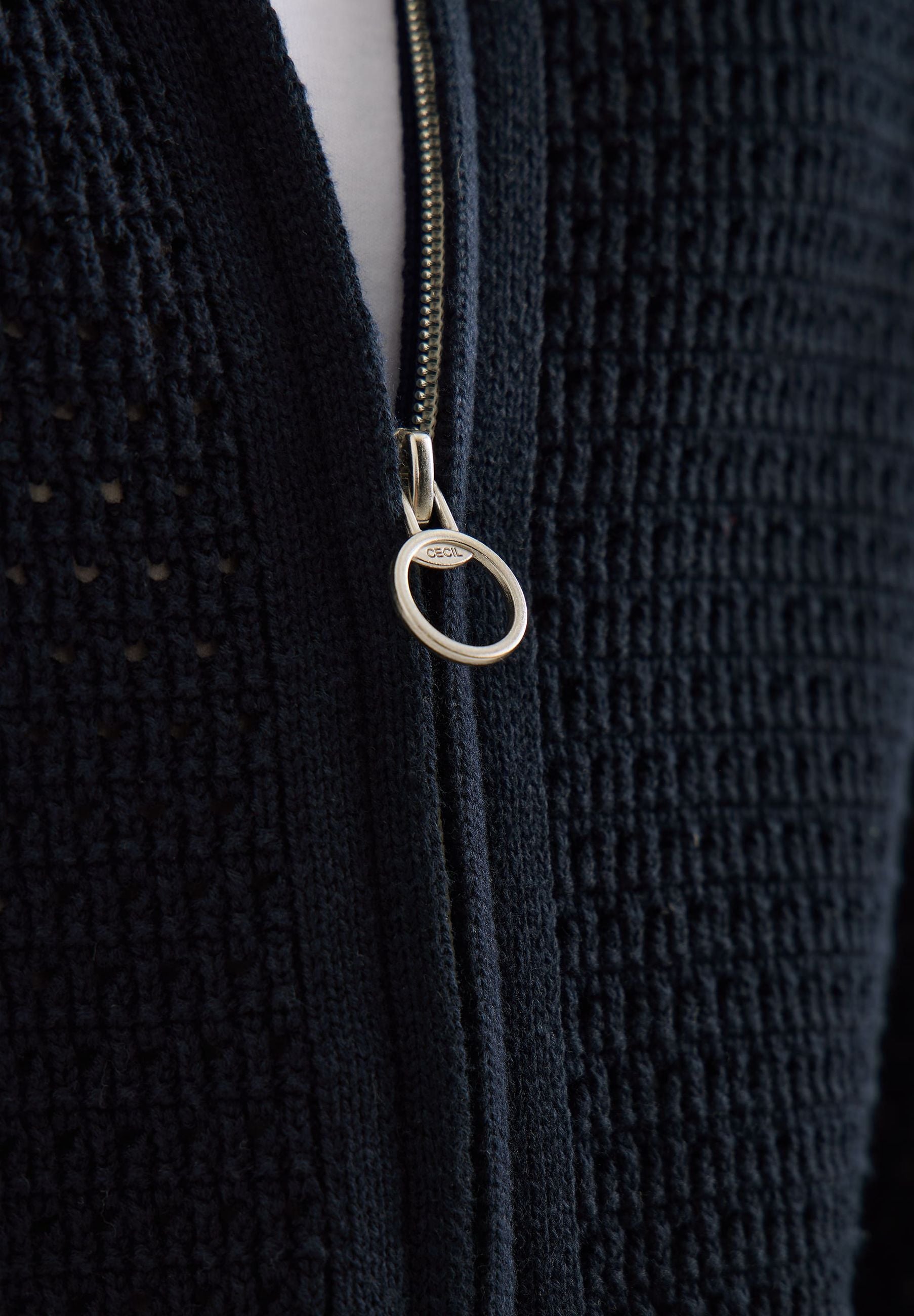 CARDIGAN CON ZIP - CECIL