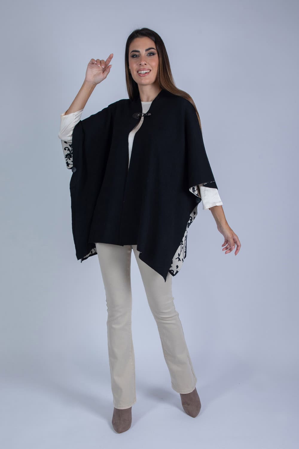 PONCHO  - MARA CAROL